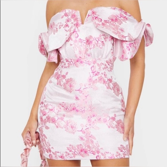 Pink V Bar Jacquard Bodycon Dress - Picture 2 of 3